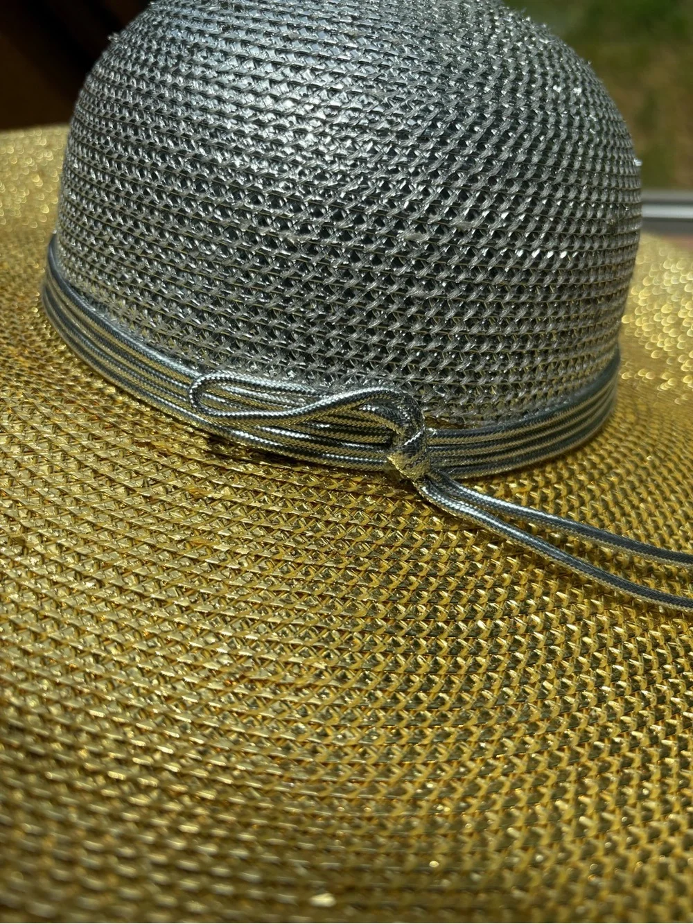 Rare Vintage Sonni Gold Silver Sequin Hat 👒 with Silver Bow WOW! - Picture 10 of 10